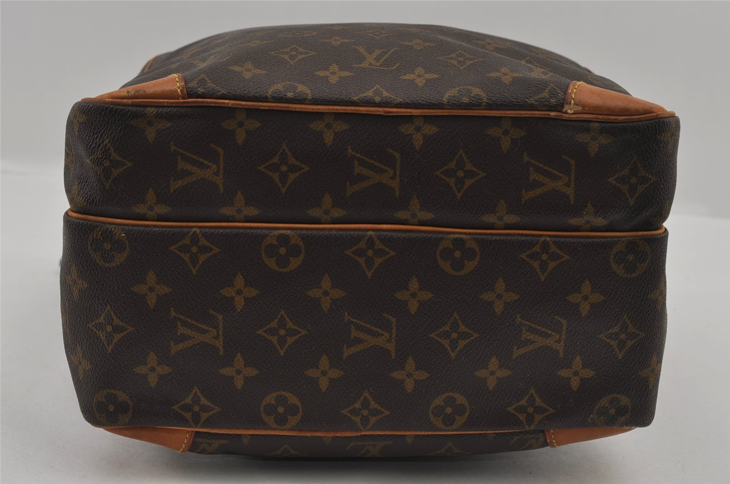 Authentic Louis Vuitton Monogram Amazone GM Shoulder Cross Body Bag Junk 3038I