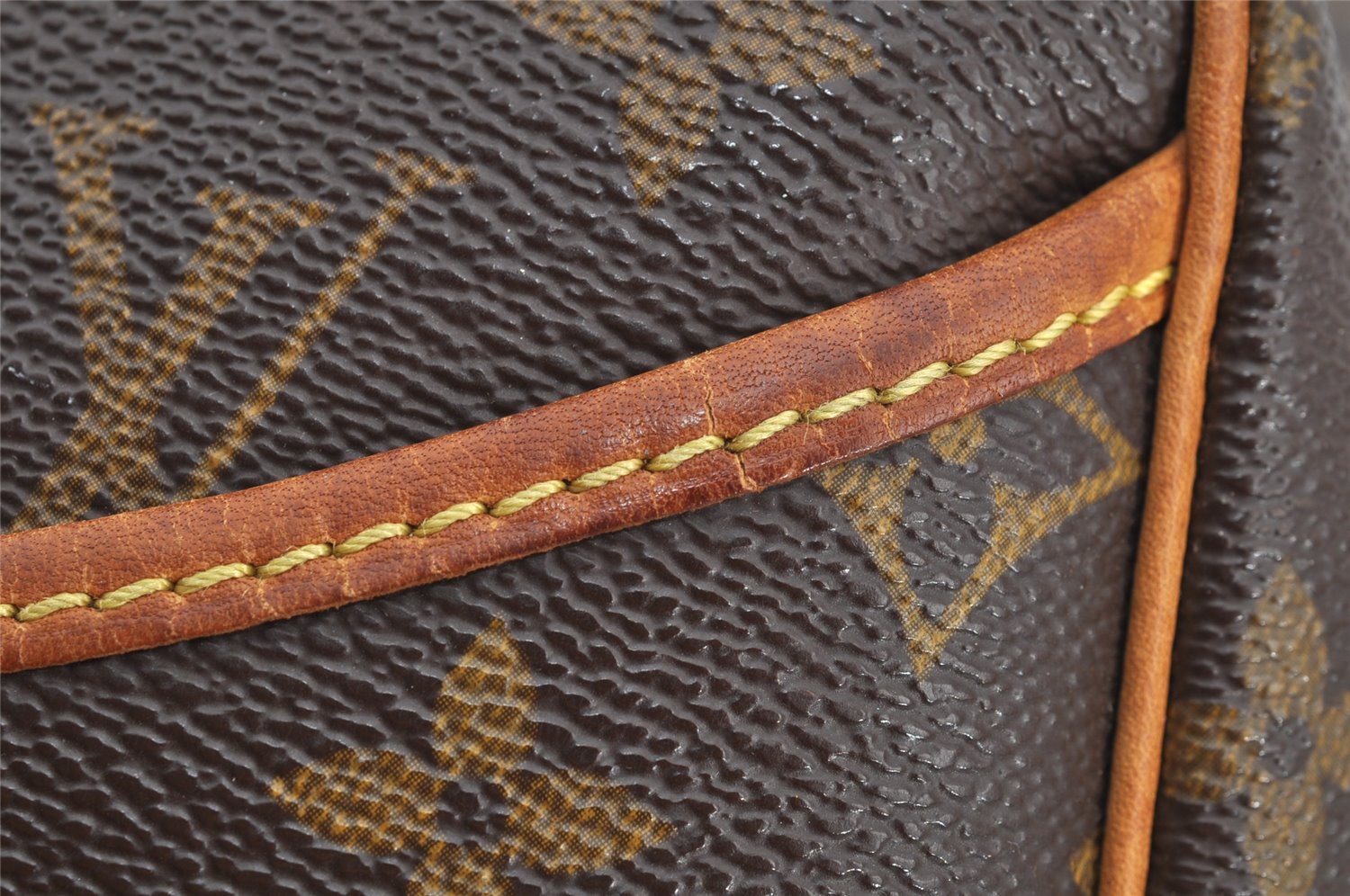 Authentic Louis Vuitton Monogram Deauville Hand Bag M47270 LV 3039I