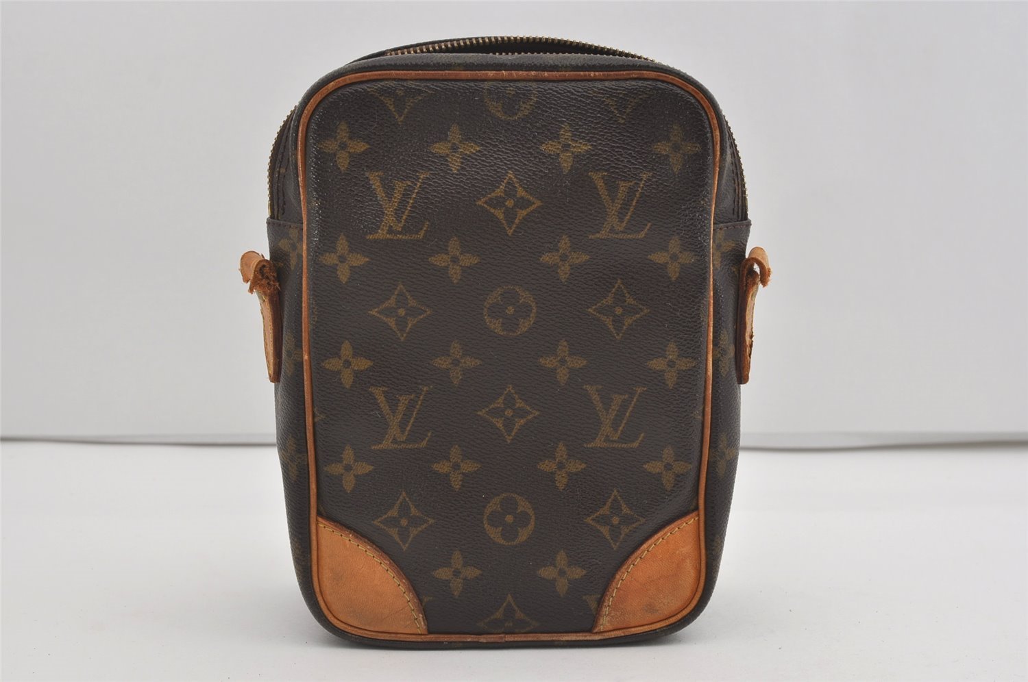 Authentic Louis Vuitton Monogram Amazone Shoulder Cross Bag M45236 Junk 3056I