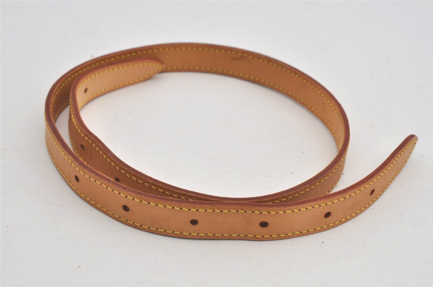 Authentic Louis Vuitton Leather Shoulder Strap For Bucket GM 31.9