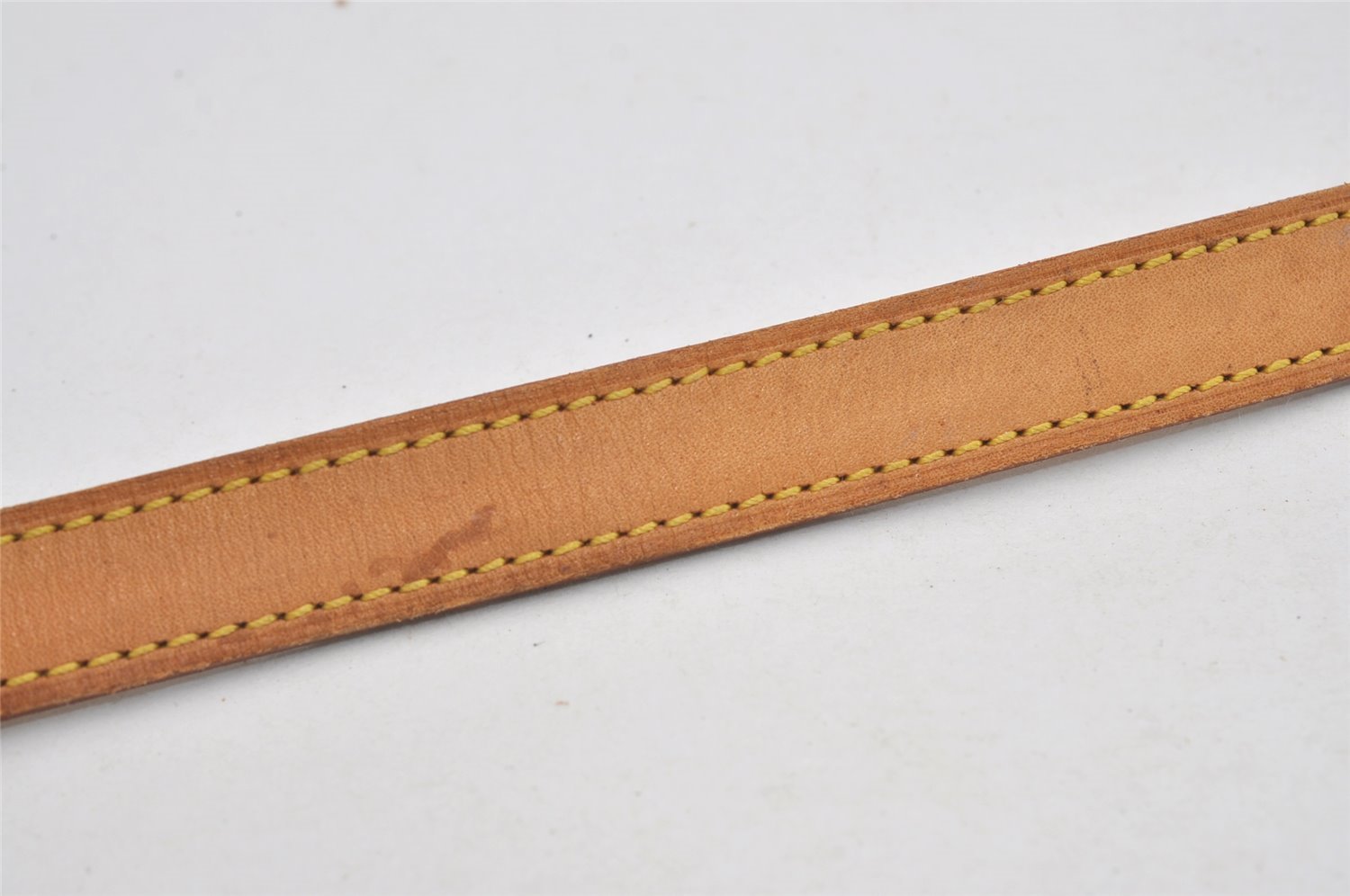 Authentic Louis Vuitton Leather Shoulder Strap For Bucket GM 31.9