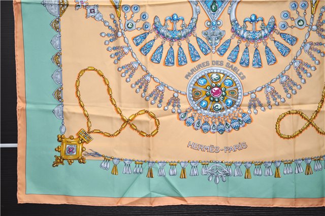 Authentic HERMES Carre 90 Scarf 