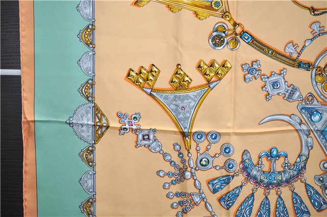 Authentic HERMES Carre 90 Scarf 