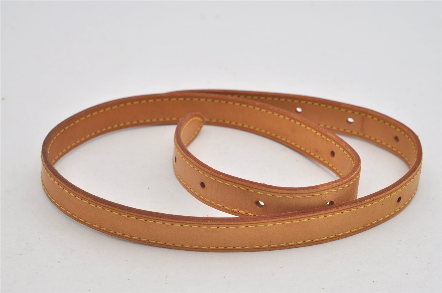 Authentic Louis Vuitton Leather Shoulder Strap For Bucket GM 31.9