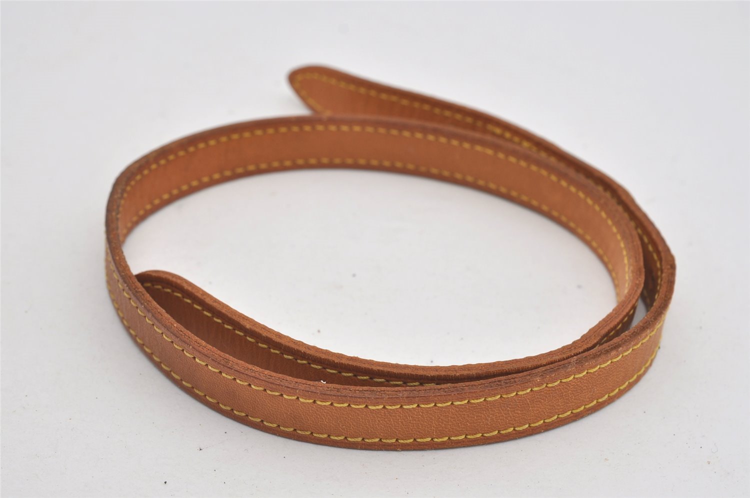 Authentic Louis Vuitton Leather Shoulder Strap For Bucket PM 27.6