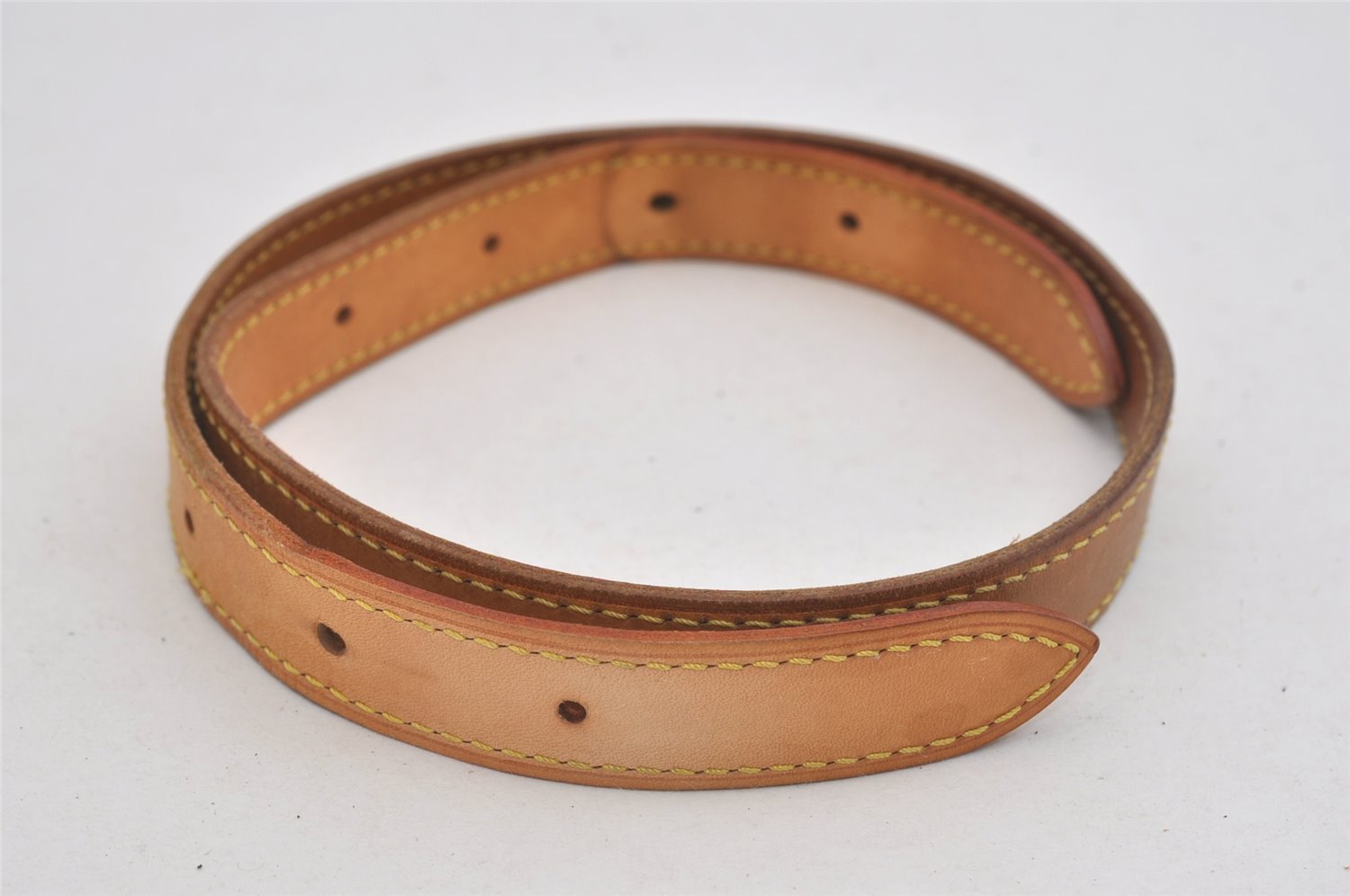 Authentic Louis Vuitton Leather Shoulder Strap For Bucket PM 28