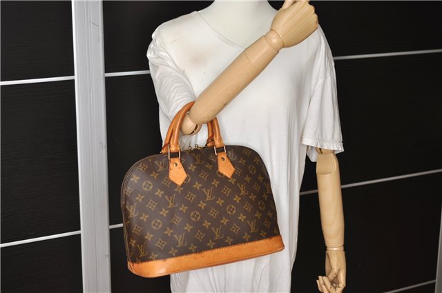 Authentic Louis Vuitton Monogram Alma Hand Bag Purse M51130 LV 3066F
