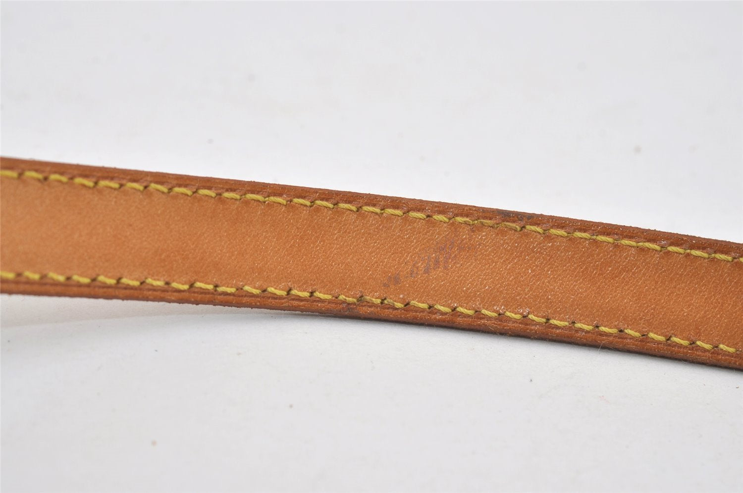 Authentic Louis Vuitton Leather Shoulder Strap For Bucket GM 31.9