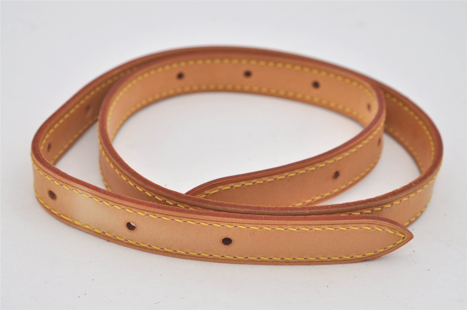 Authentic Louis Vuitton Leather Shoulder Strap For Bucket GM 31.9