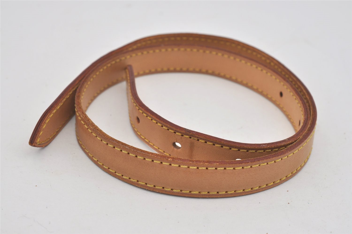 Authentic Louis Vuitton Leather Shoulder Strap For Bucket GM 31.9