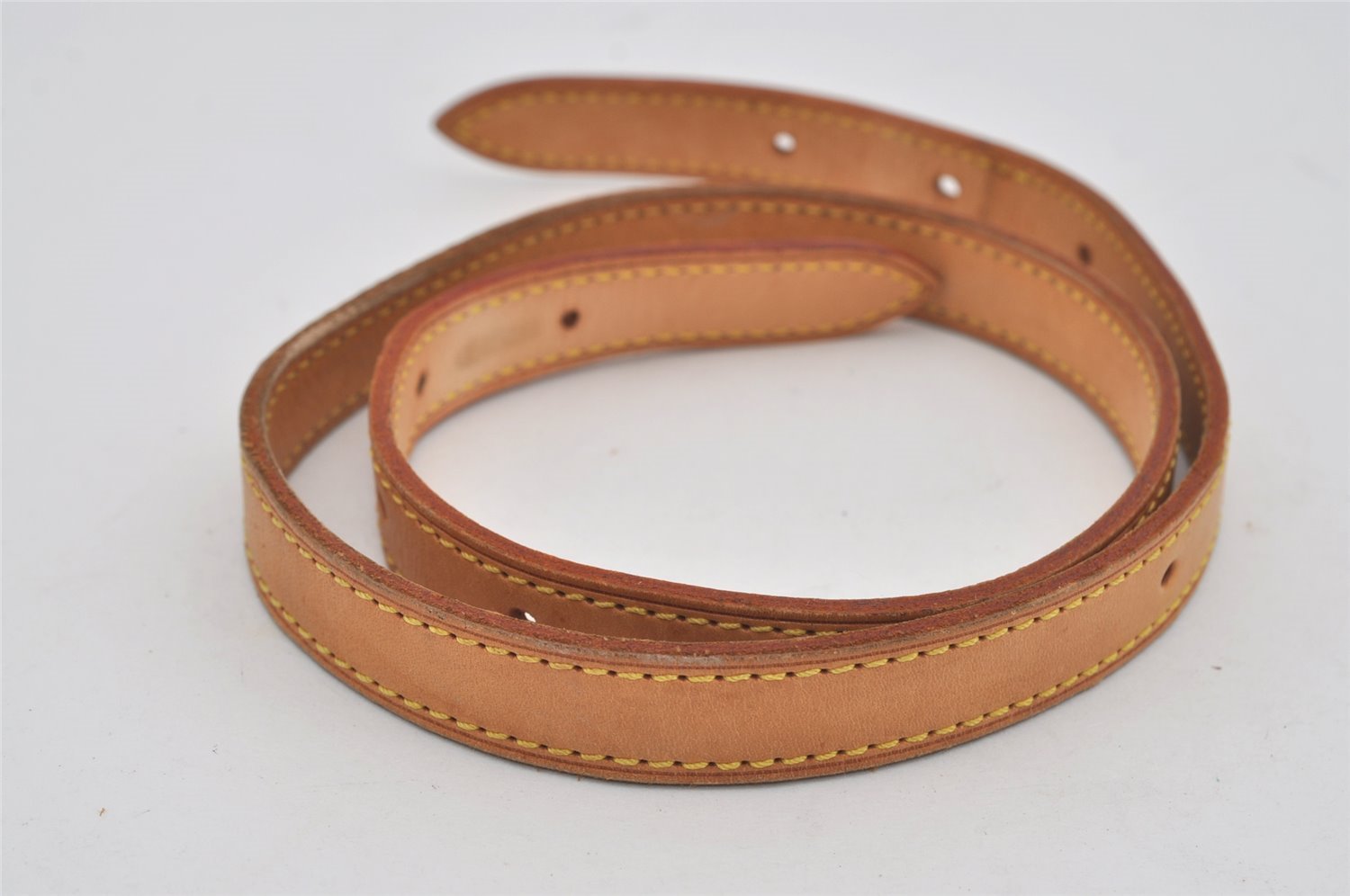 Authentic Louis Vuitton Leather Shoulder Strap For Bucket GM 31.9