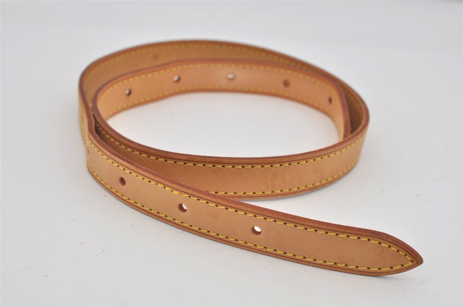 Authentic Louis Vuitton Leather Shoulder Strap For Bucket GM 31.9