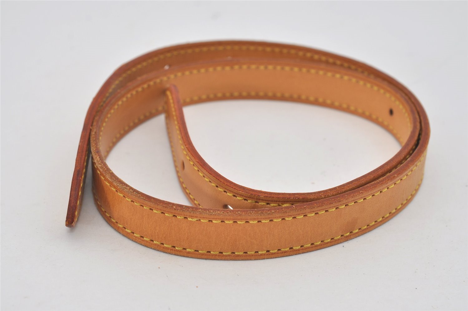 Authentic Louis Vuitton Leather Shoulder Strap For Bucket GM 31.9