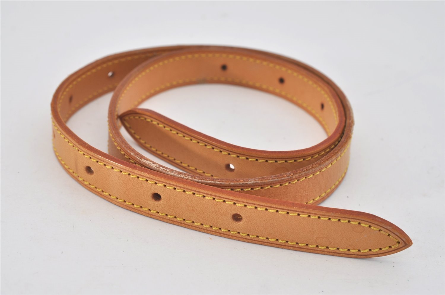 Authentic Louis Vuitton Leather Shoulder Strap For Bucket GM 31.9