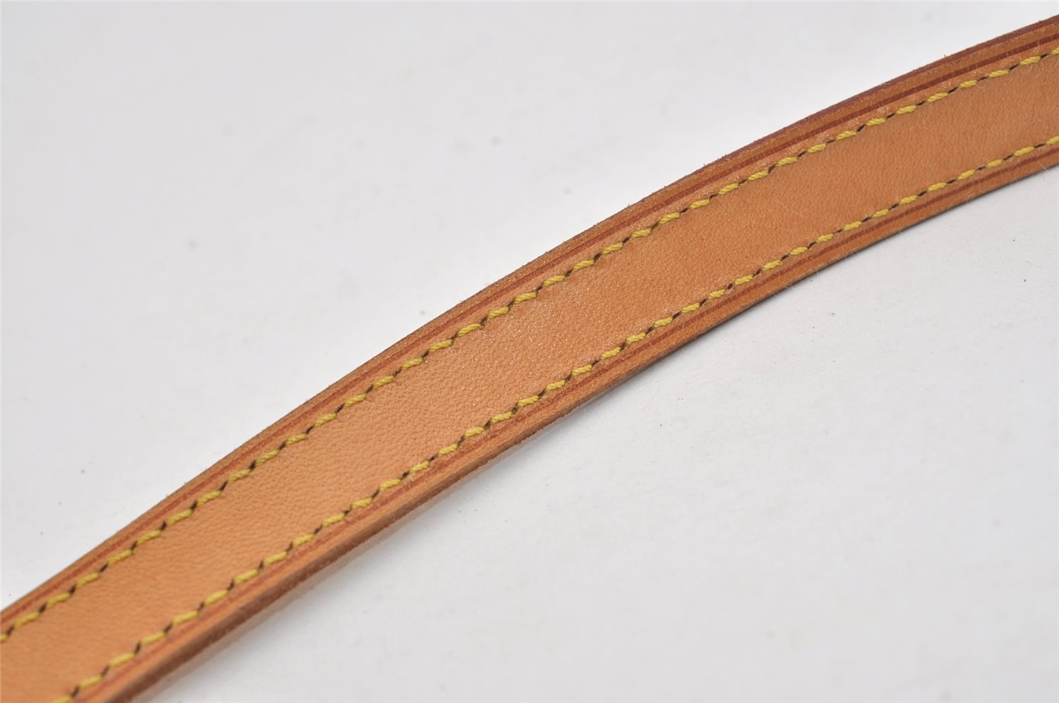 Authentic Louis Vuitton Leather Shoulder Strap For Bucket PM 27.6