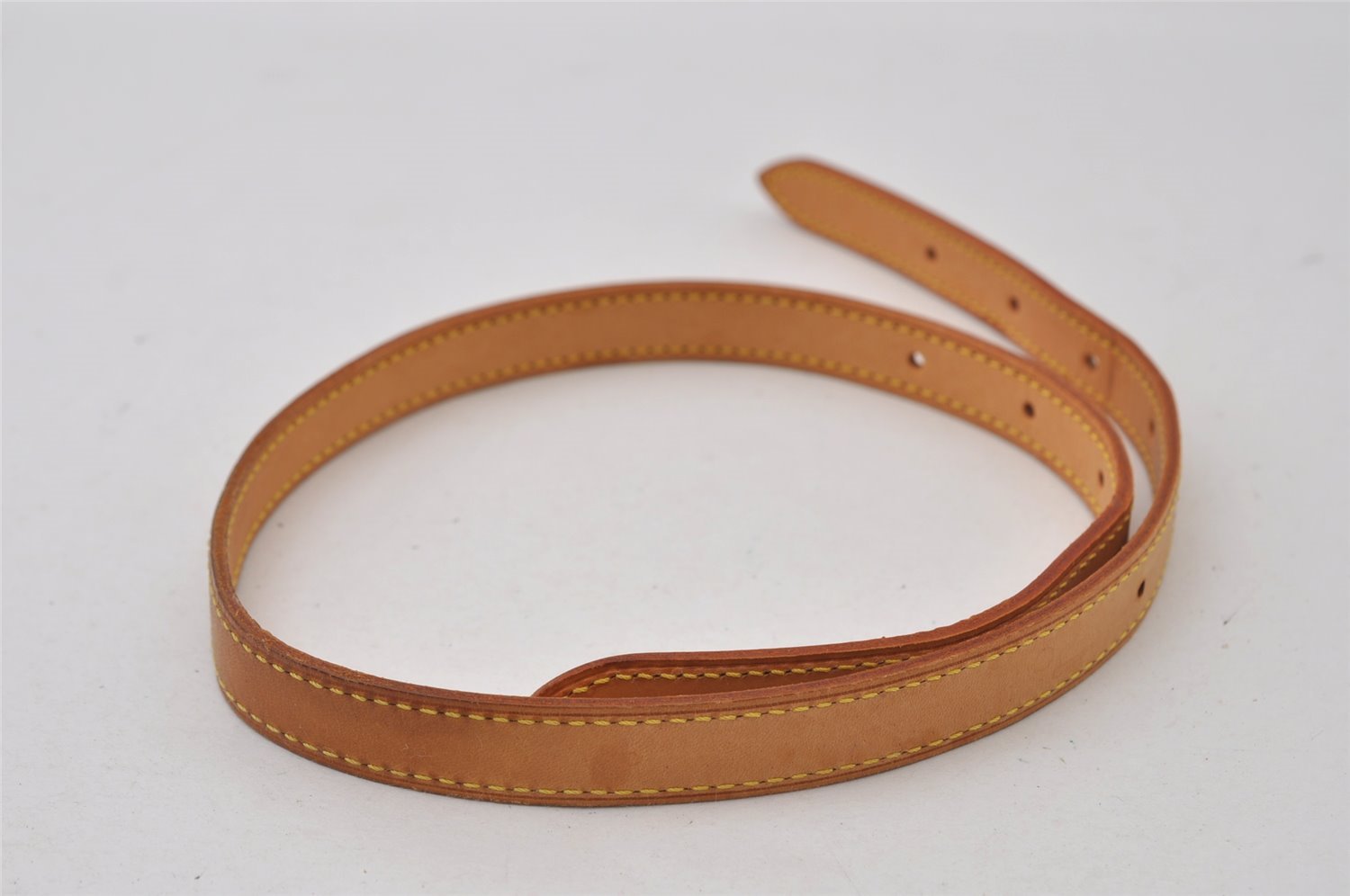 Authentic Louis Vuitton Leather Shoulder Strap For Bucket GM 31.9