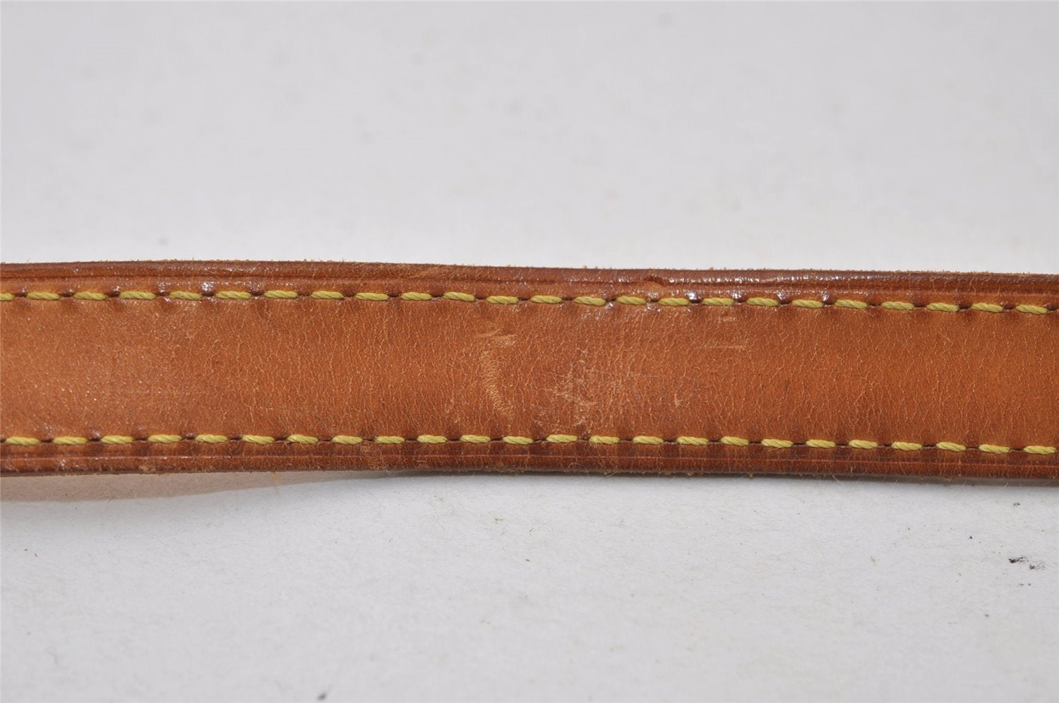 Authentic Louis Vuitton Leather Shoulder Strap For Bucket GM 31.9