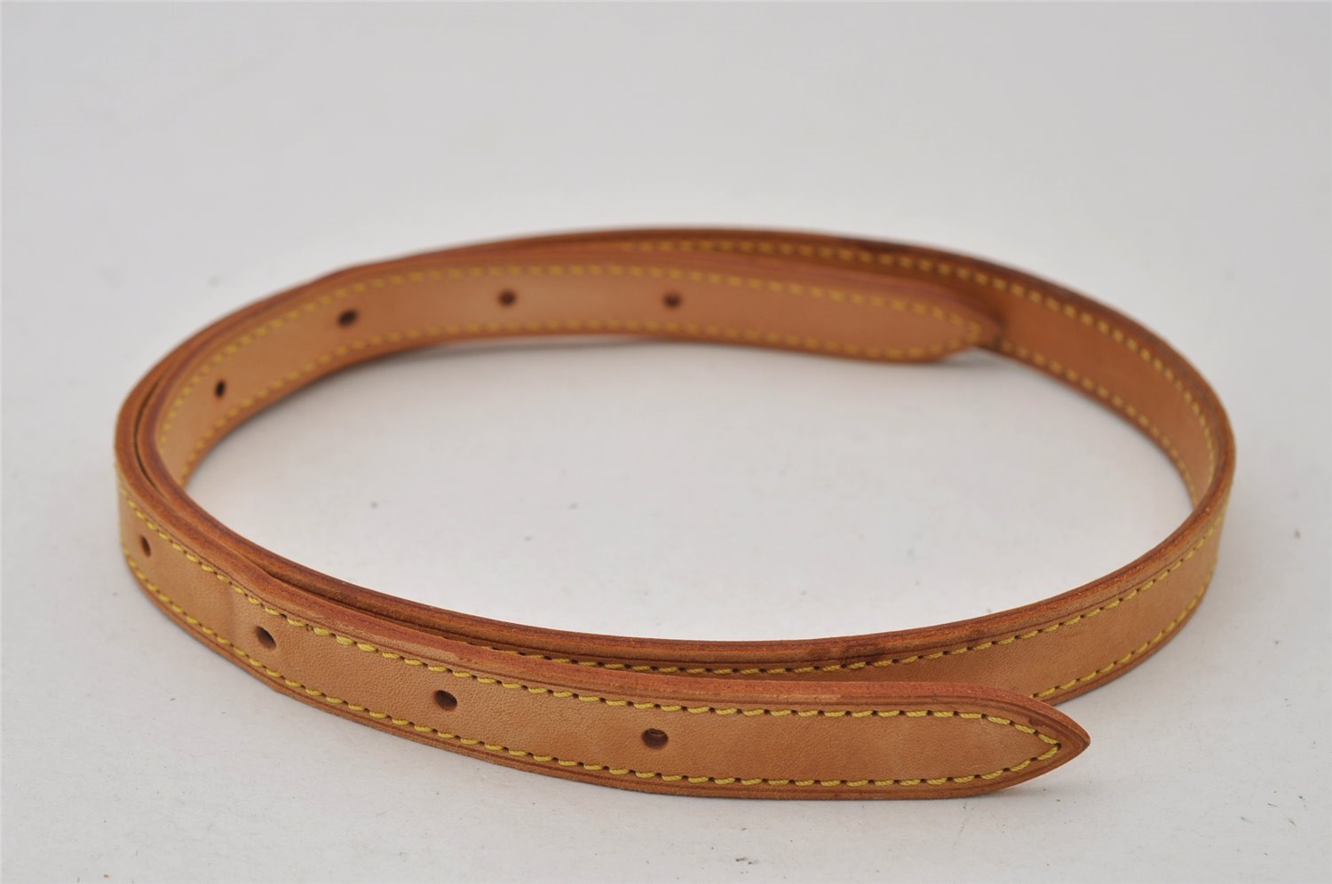 Authentic Louis Vuitton Leather Shoulder Strap For Bucket GM 31.9