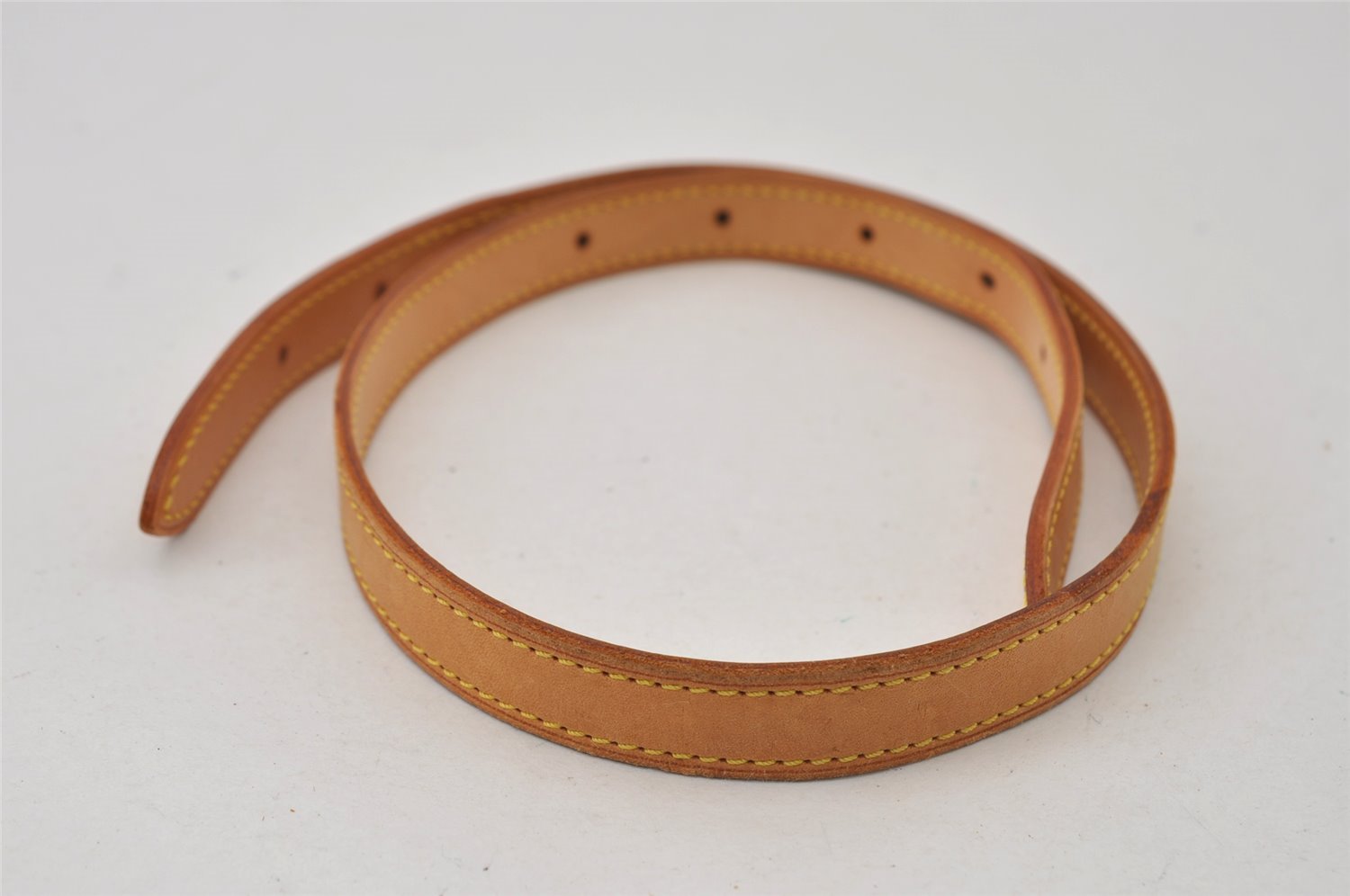 Authentic Louis Vuitton Leather Shoulder Strap For Bucket GM 31.9