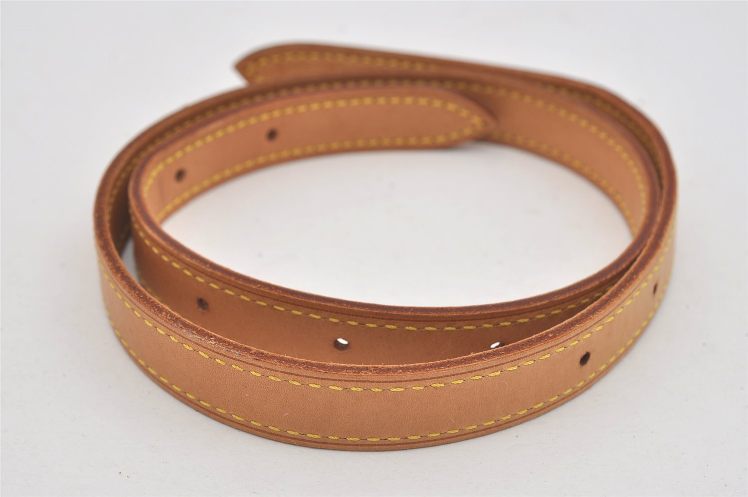 Authentic Louis Vuitton Leather Shoulder Strap For Bucket GM 31.9