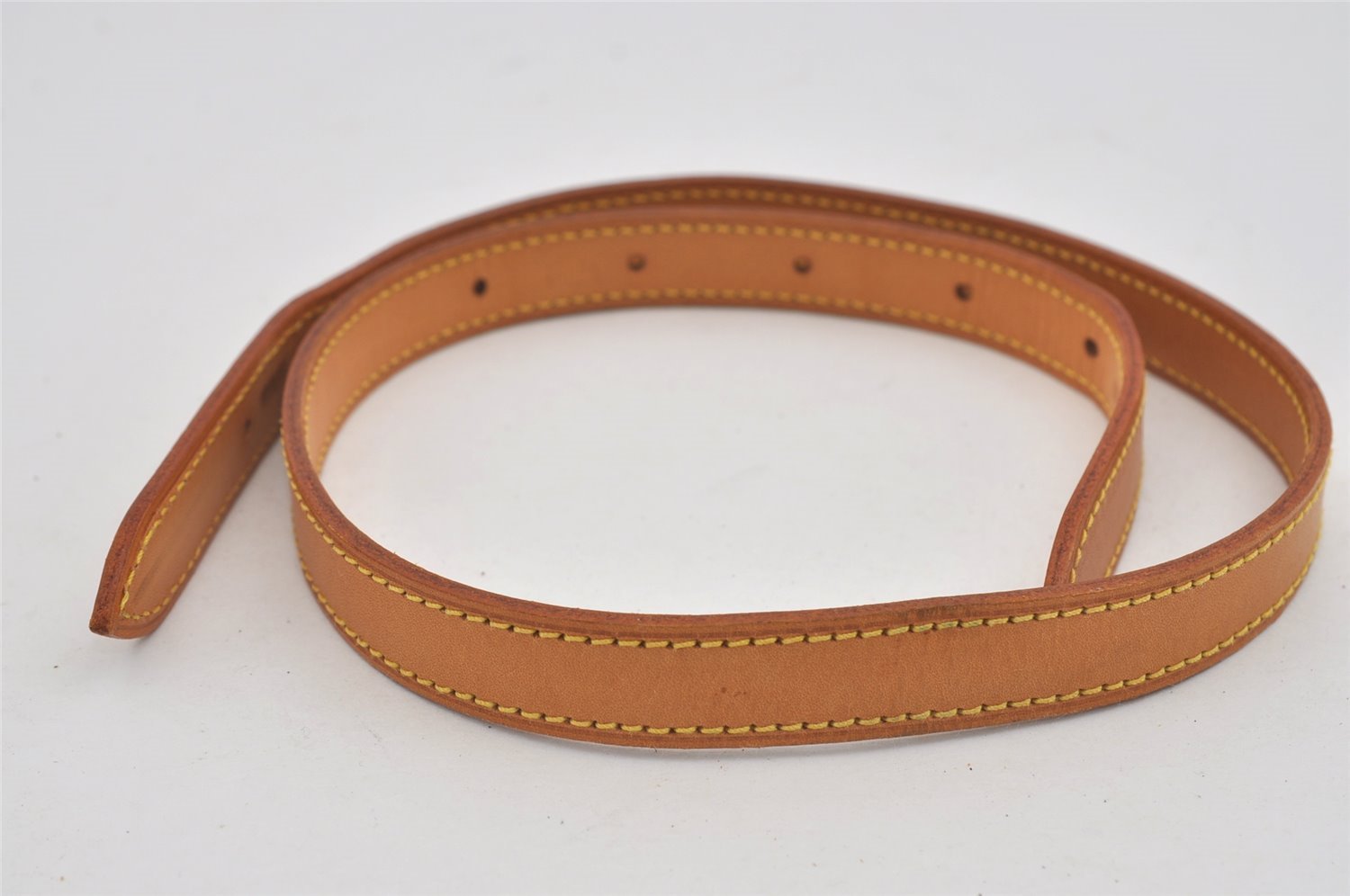 Authentic Louis Vuitton Leather Shoulder Strap For Bucket GM 31.9