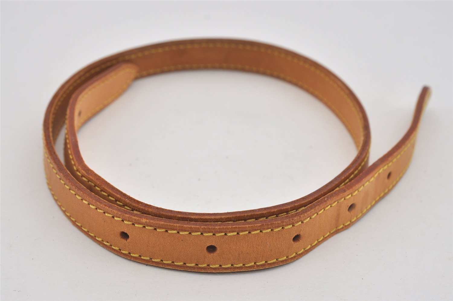 Authentic Louis Vuitton Leather Shoulder Strap For Bucket GM 31.9