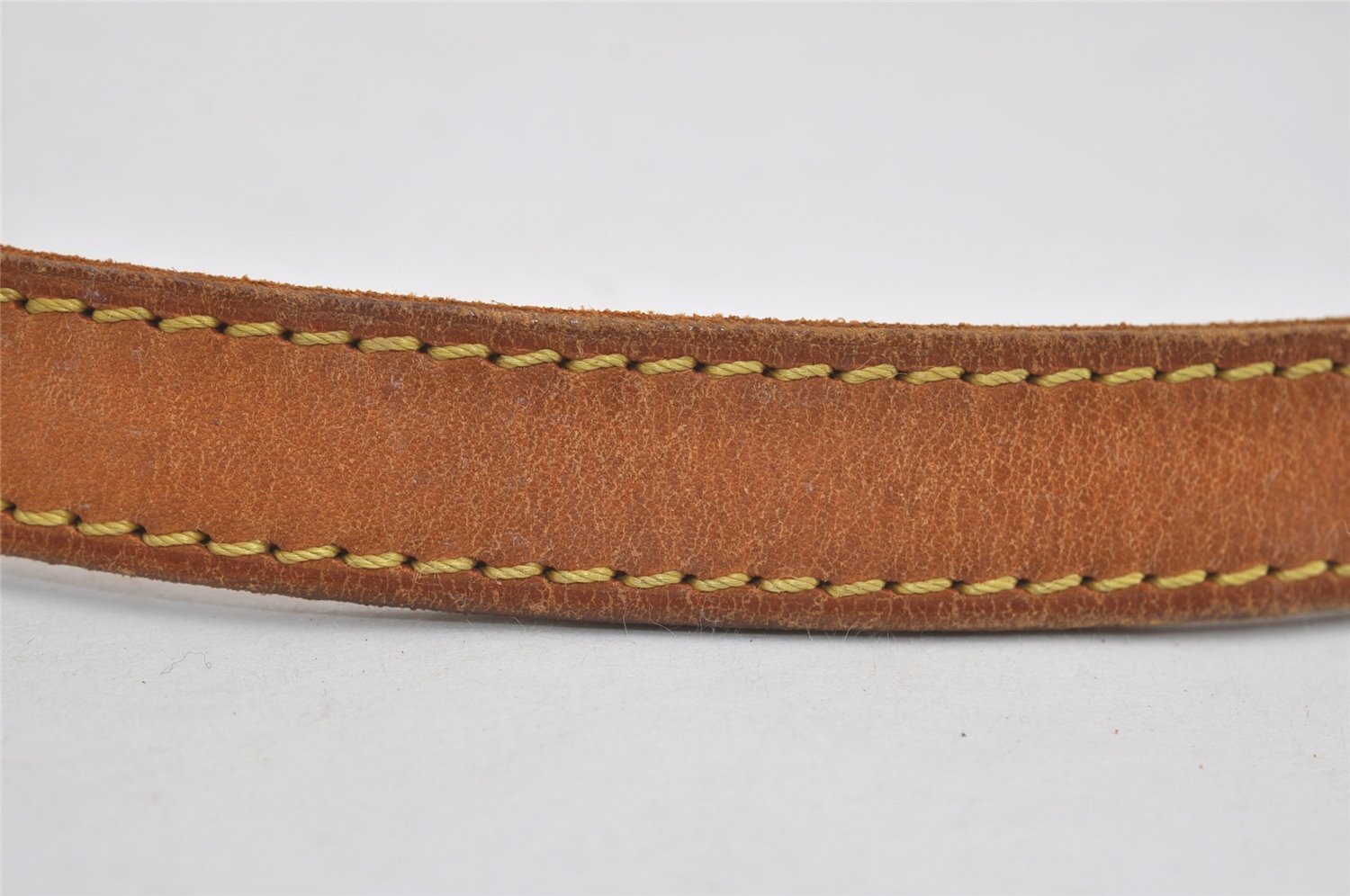 Authentic Louis Vuitton Leather Shoulder Strap For Bucket GM 31.9