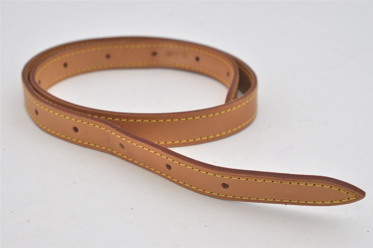 Authentic Louis Vuitton Leather Shoulder Strap For Bucket GM 31.9