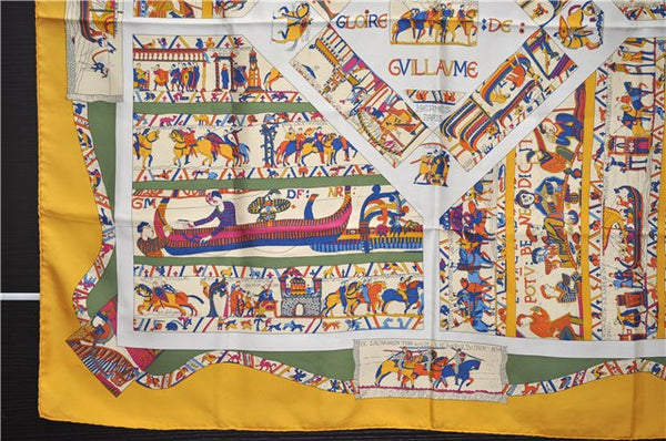 Authentic HERMES Carre 90 Scarf "A LA GLOIRE DE GVILLAVME" Silk Yellow 3089E