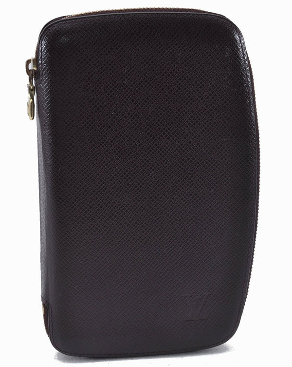 Authentic Louis Vuitton Taiga Agenda Geode Travel Case Wallet Purple LV 3095F