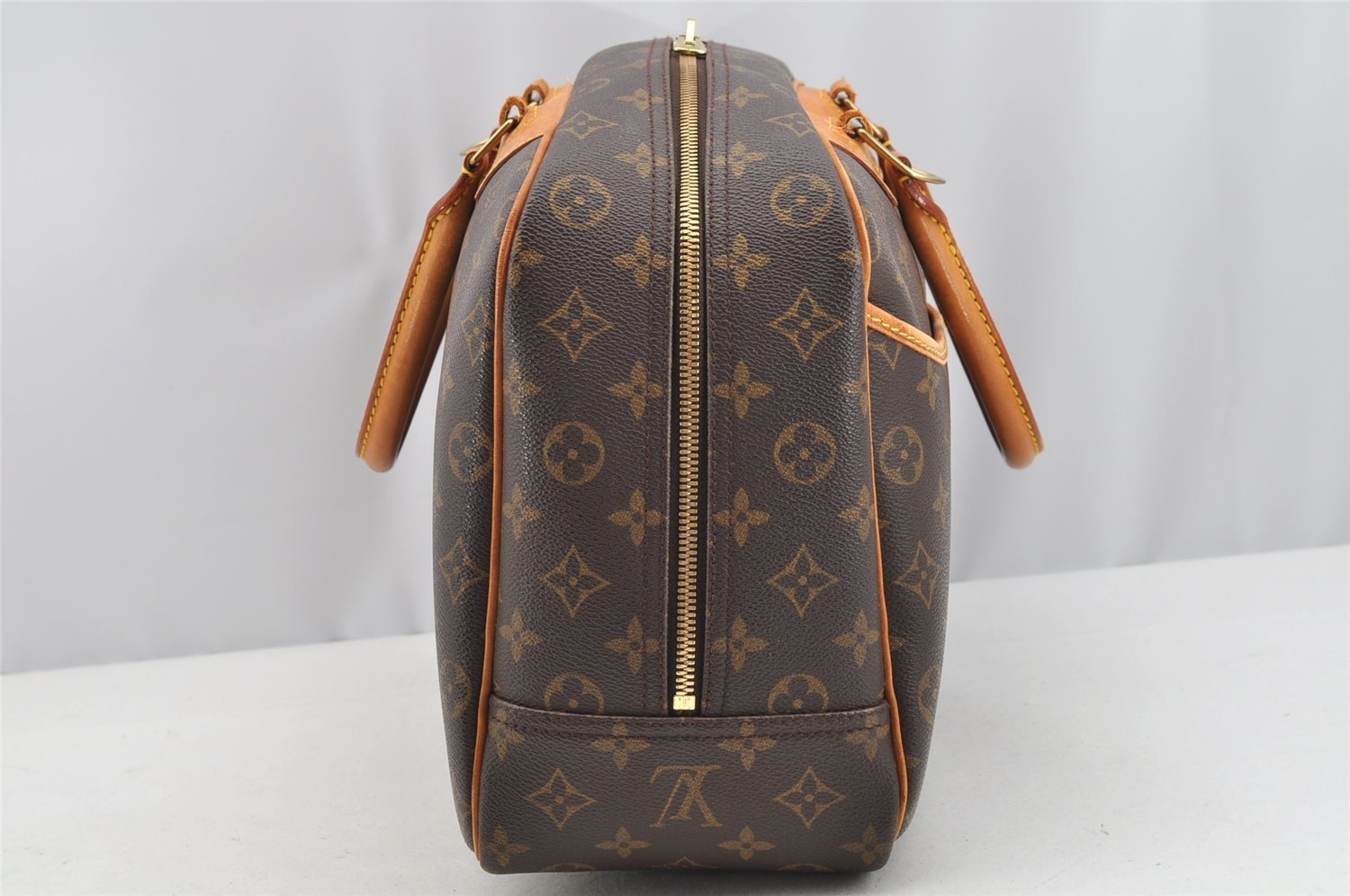Authentic Louis Vuitton Monogram Deauville Hand Bag M47270 LV 3100I
