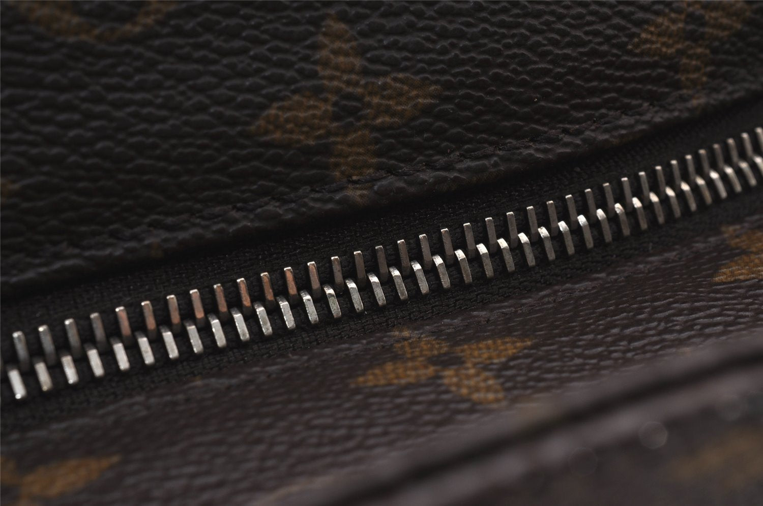 Authentic Louis Vuitton Monogram Luco Shoulder Tote Bag M51155 LV 3101I