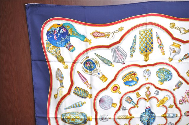 Authentic HERMES Carre 90 Scarf 