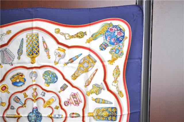 Authentic HERMES Carre 90 Scarf 