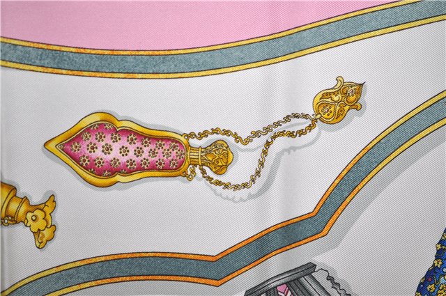 Authentic HERMES Carre 90 Scarf 