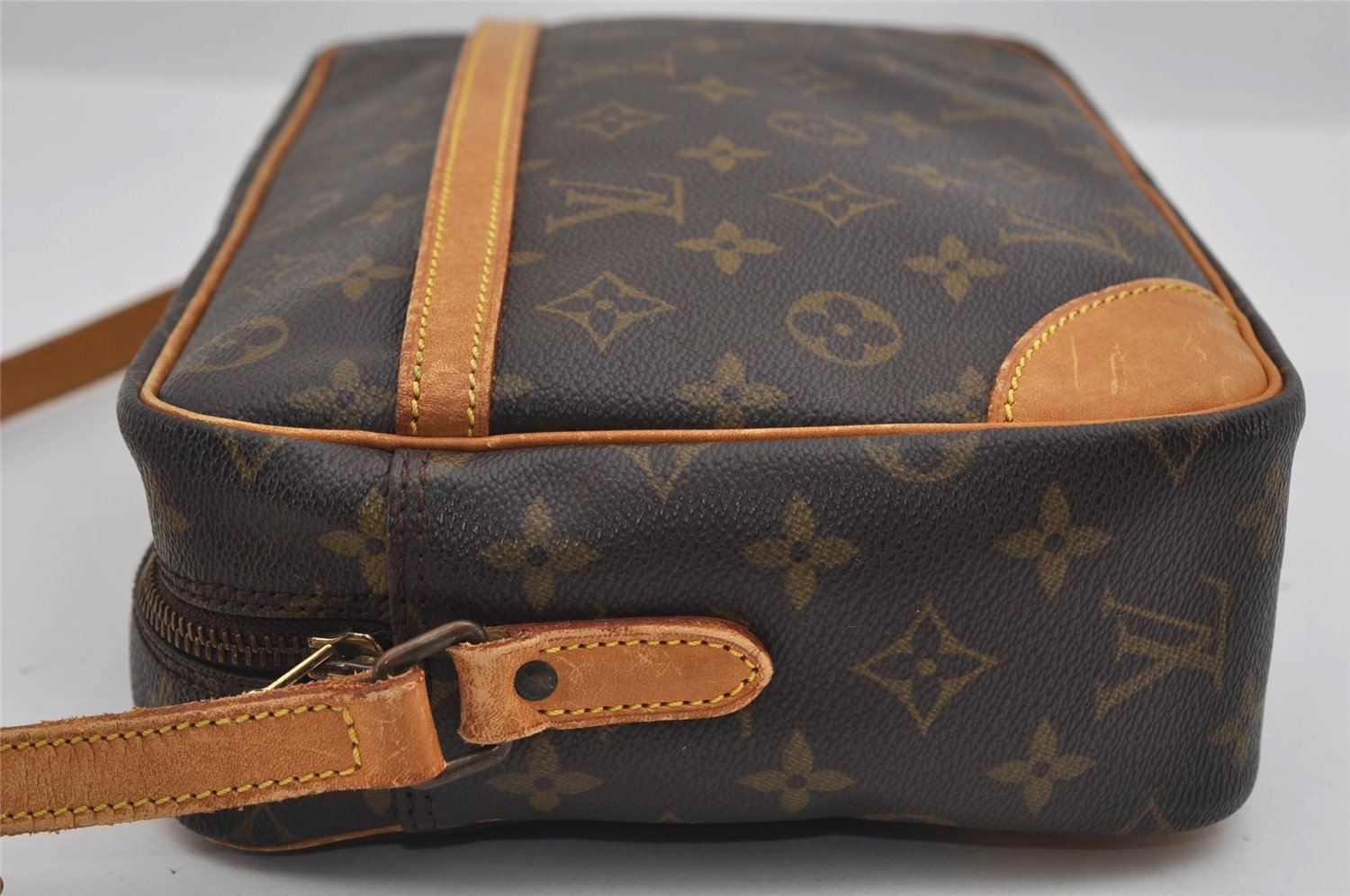 Authentic Louis Vuitton Monogram Trocadero 30 Shoulder Cross Bag M51272 LV 3126I