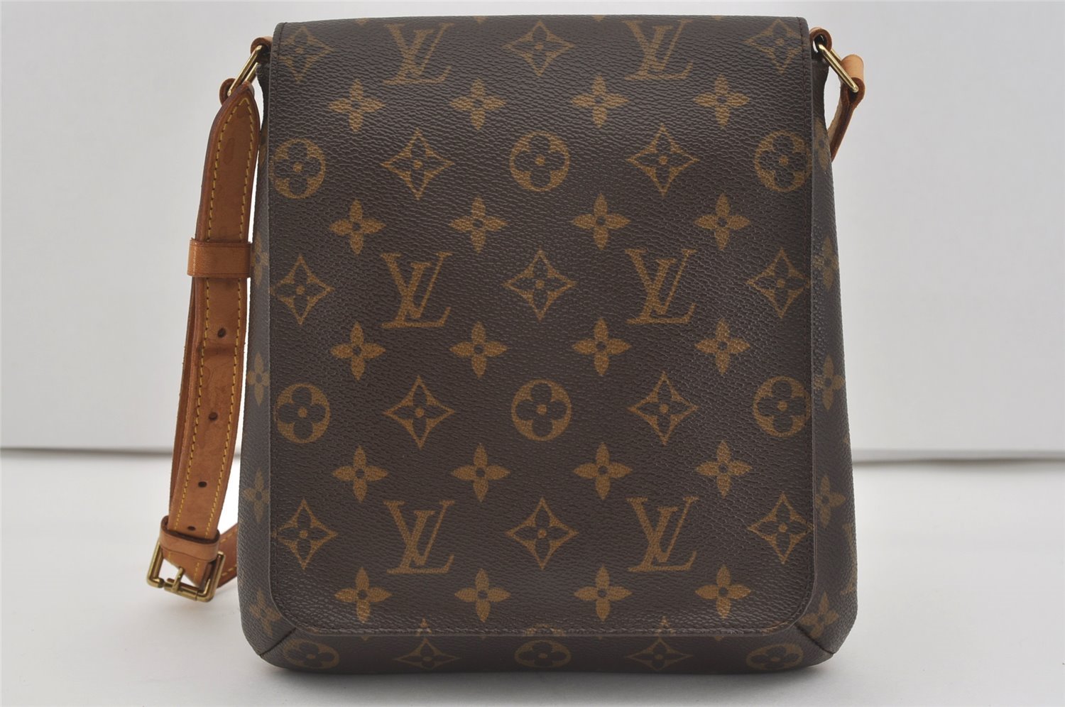 Authentic Louis Vuitton Monogram Musette Salsa Shoulder Bag Purse LV 3132I
