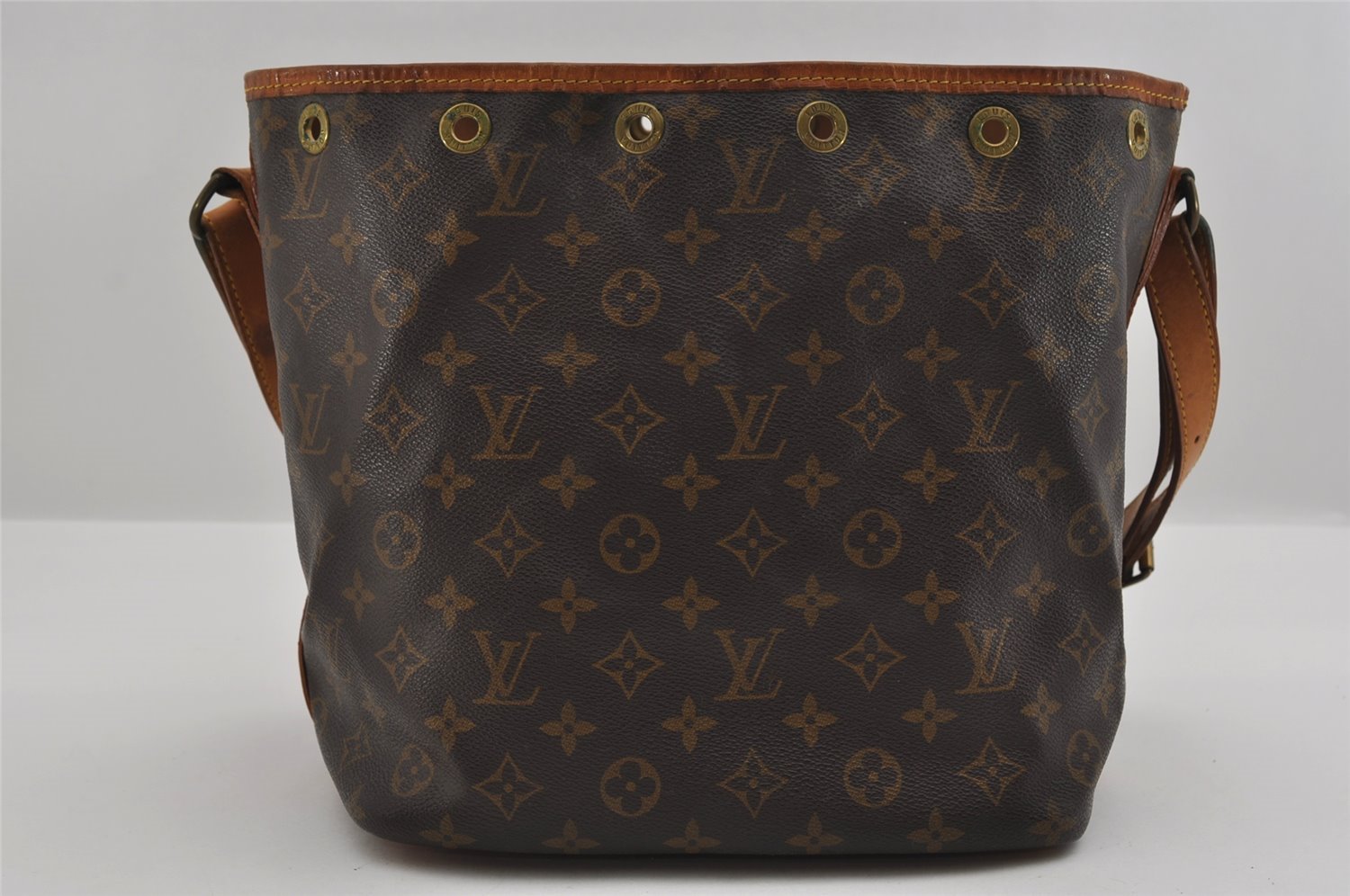 Authentic Louis Vuitton Monogram Petit Noe M42226 Shoulder Drawstring Bag 3135I