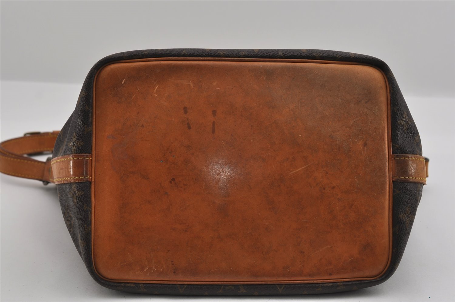 Authentic Louis Vuitton Monogram Petit Noe M42226 Shoulder Drawstring Bag 3135I