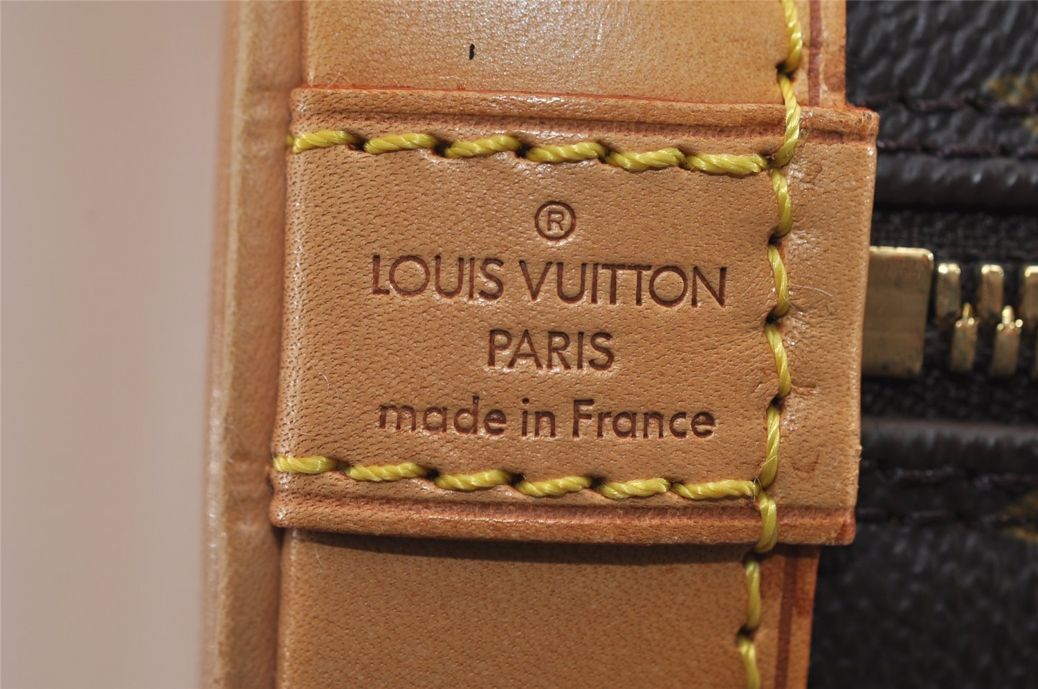 Authentic Louis Vuitton Monogram Alma Hand Bag Purse M51130 LV 3148I
