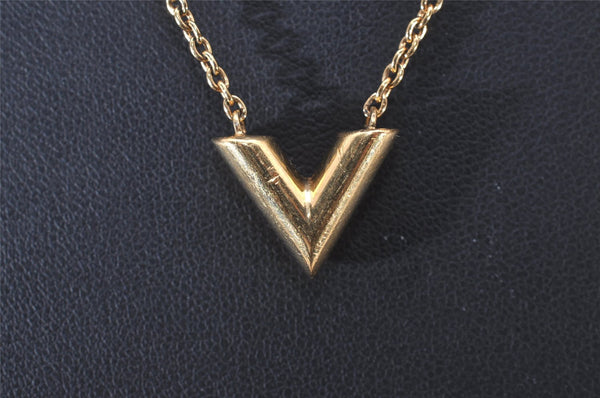 Authentic Louis Vuitton Essential V Gold Chain Pendant Necklace M61083 LV 3156I