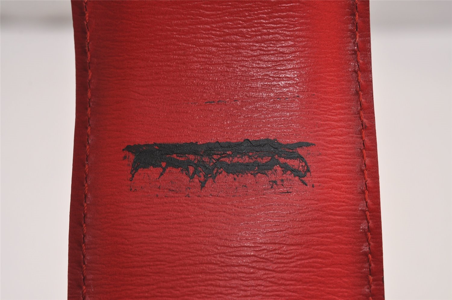 Authentic Louis Vuitton Epi Capucines Shoulder Cross Bag Red M52347 LV 3163I