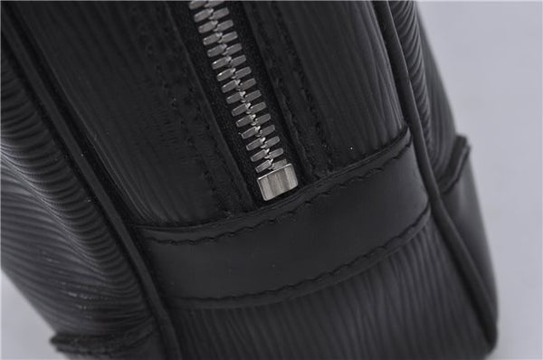 Authentic Louis Vuitton Epi Vivienne MM Hand Bag Black M59122 LV 3167D