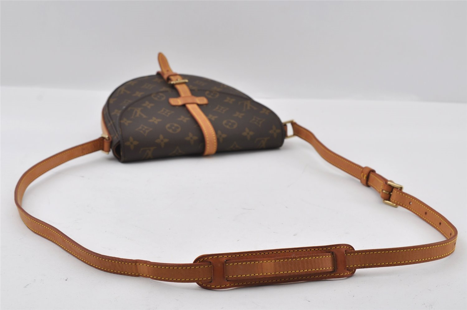 Authentic Louis Vuitton Monogram Chantilly MM Shoulder Cross Bag M51233 LV 3171I