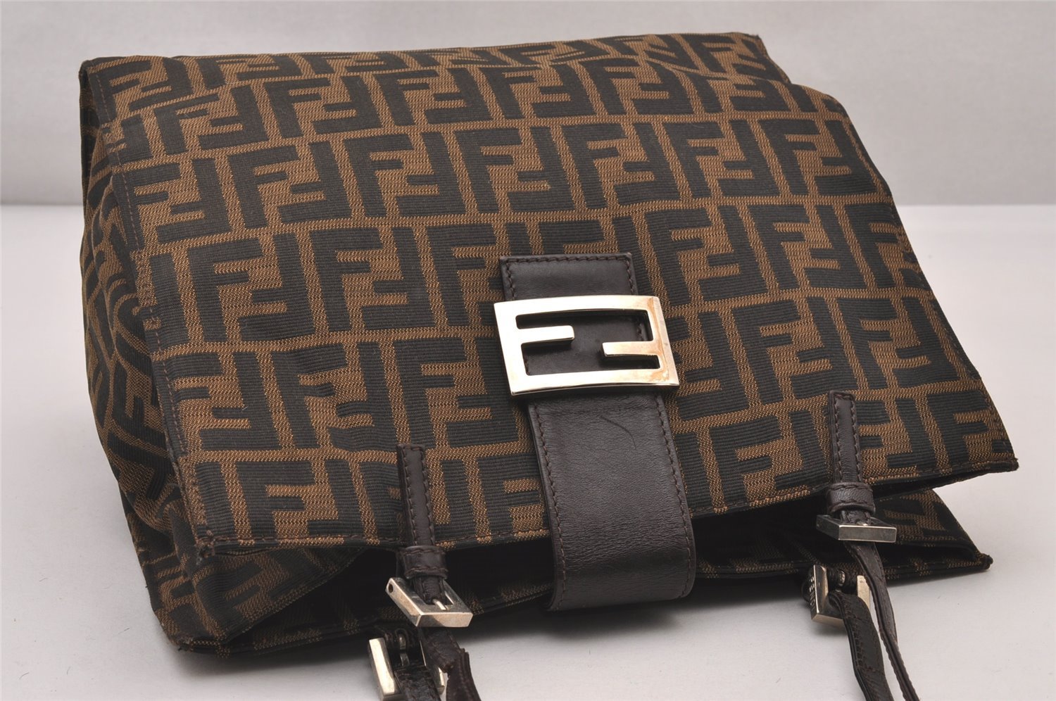 Authentic FENDI Zucca Shoulder Tote Bag Purse Canvas Leather Brown Junk 3178I