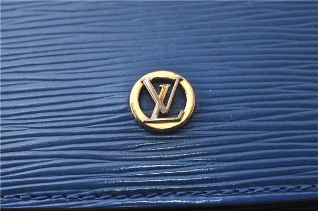 Authentic Louis Vuitton Epi Grenelle 2Way Shoulder Hnad Bag Blue M52365 LV 3195D
