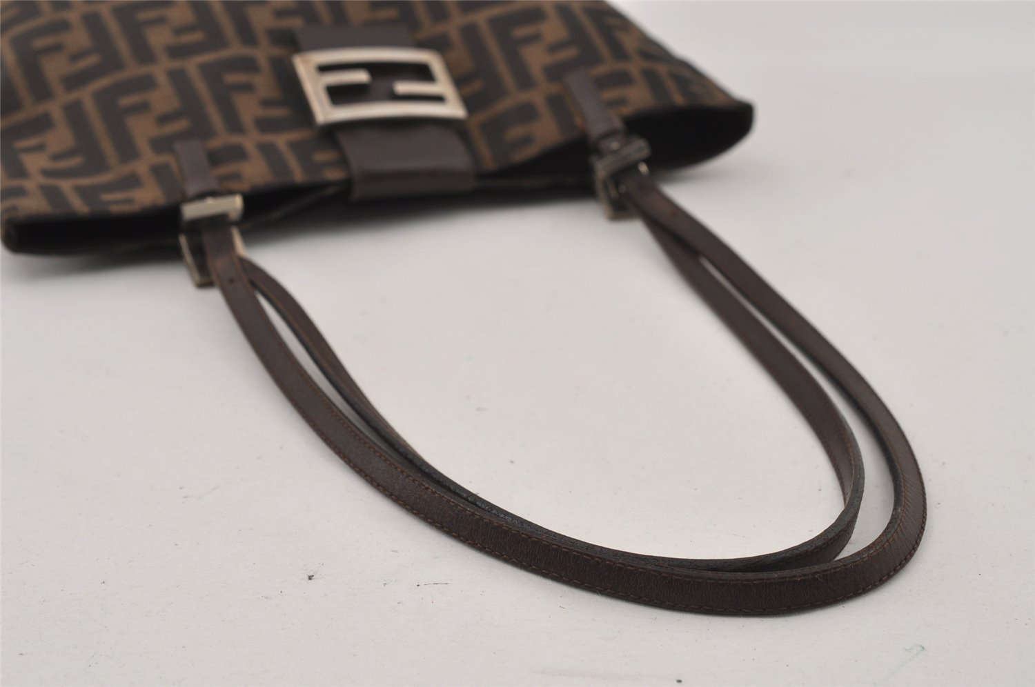 Authentic FENDI Zucca Vintage Shoulder Tote Bag Canvas Leather Brown Black 3201I