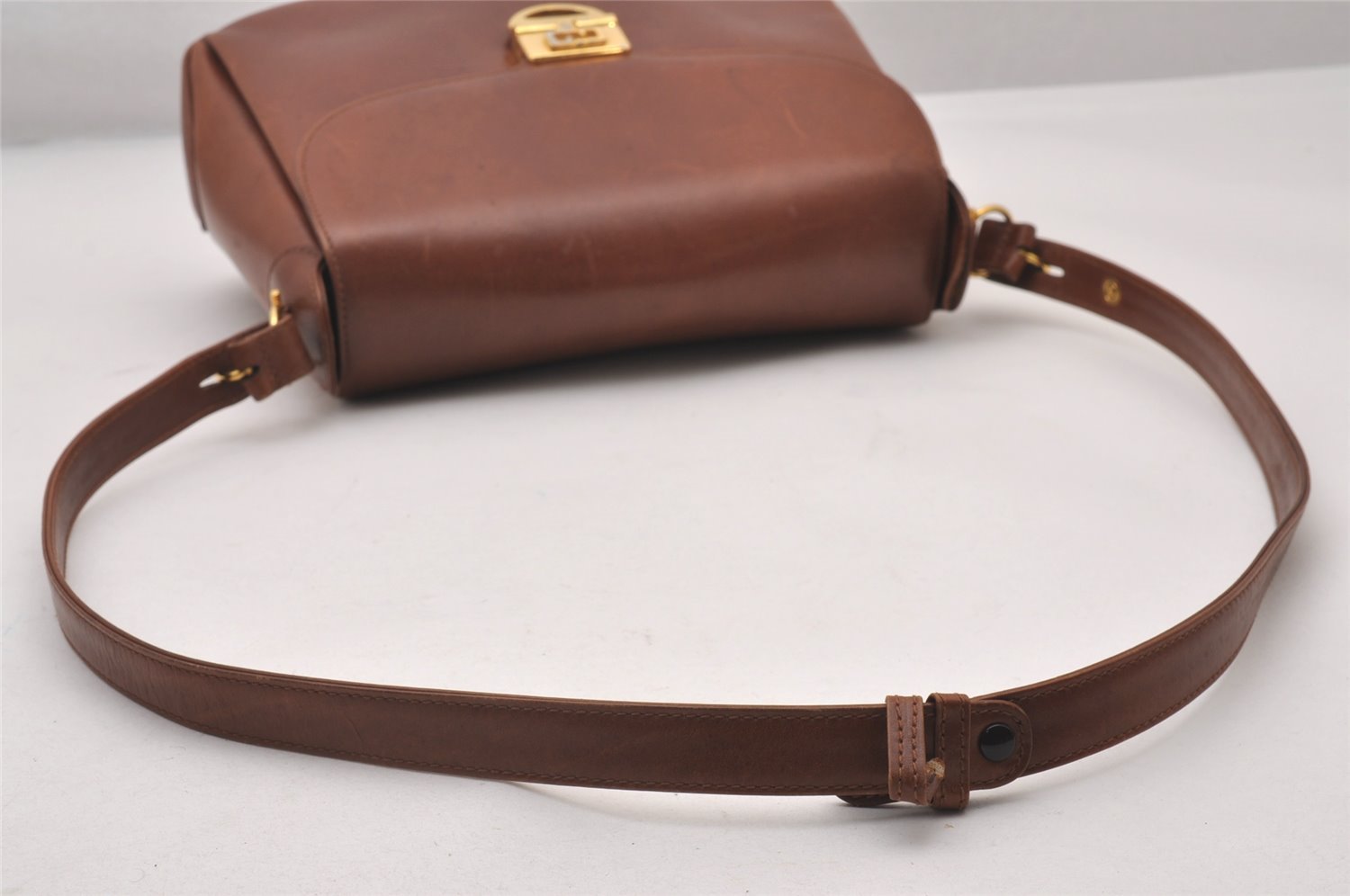 Authentic GUCCI Vintage Shoulder Cross Body Bag Purse Leather Brown 3212I