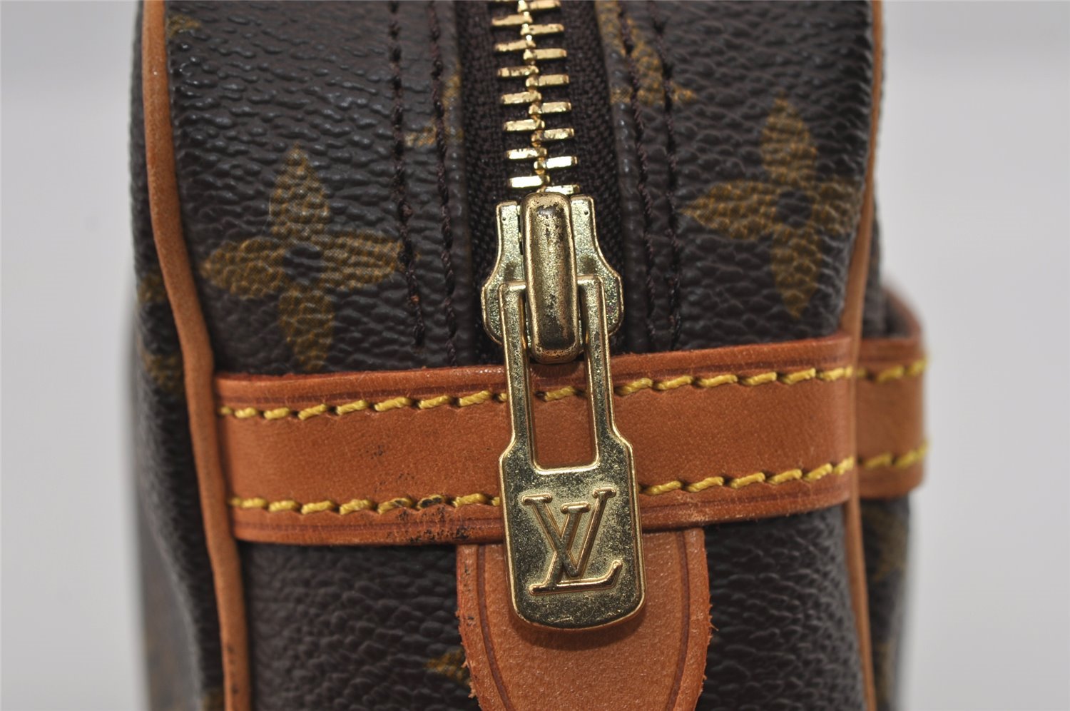 Authentic Louis Vuitton Monogram Compiegne 23 Clutch Hand Bag M51847 LV 3220I