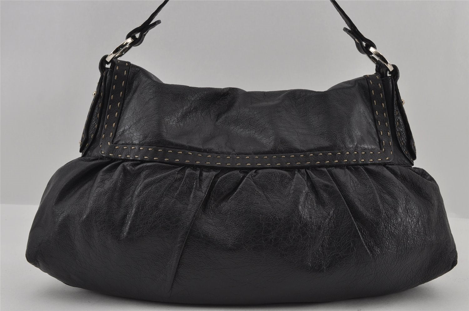 Authentic FENDI Selleria Vintage Shoulder Hand Bag Leather Black 3234I
